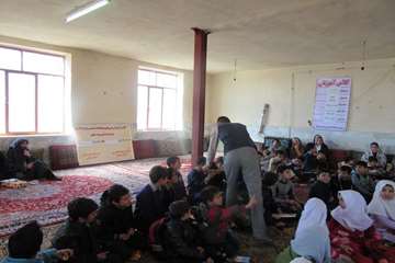 برگزاری کلاس آموزشی به مناسبت دهه فجر در روستای خراسانلو