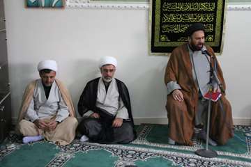 مراسم پرفیض زیارت عاشورا در دهه اول ماه محرم در اداره کل دامپزشکی زنجان