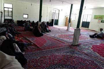 کلاس های آموزشی و ترویجی در روستاهای شهرستان ابهر با محوریت تب برفکی و بروسلوز