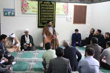 مراسم پرفیض زیارت عاشورا در دهه اول ماه محرم در اداره کل دامپزشکی زنجان