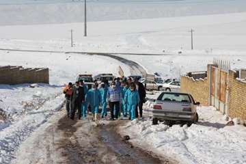 مانور مقابله با بیماری آنفلوانزای فوق حاد پرندگان در شهرستان خرم‌دره 