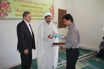 مراسم تجلیل از آزاده سرافراز شاغل در اداره کل دامپزشکی استان زنجان