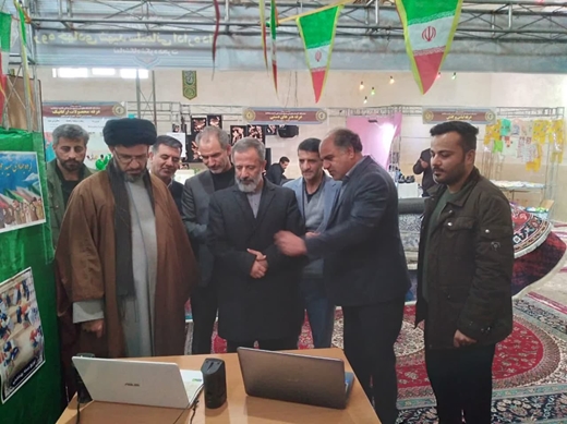 حضور فعال گروه جهادی خدمات دامپزشکی در نمایشگاه اقتصاد مقاومتی شهرستان سلطانیه در دهه فجر